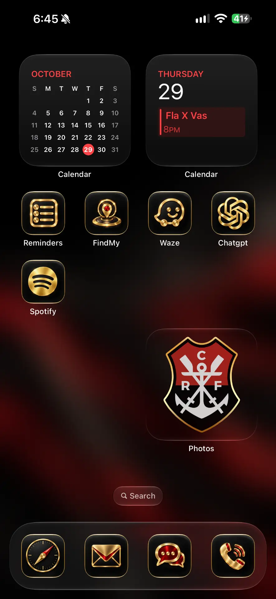 Tela inicial com widgets do calendário e ícones dourados do Flamengo